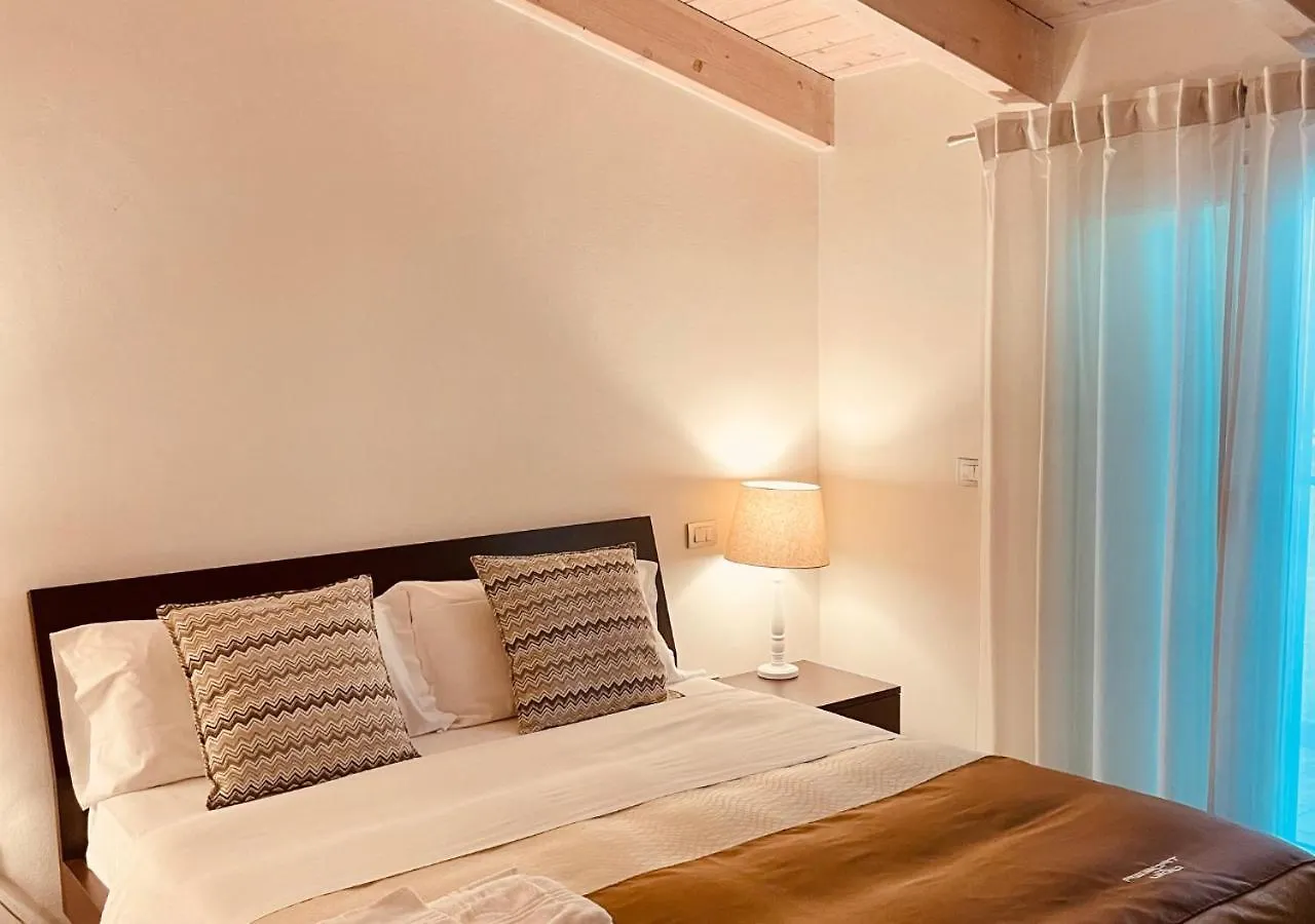 Resort Del Lago Desenzano del Garda Aparthotel