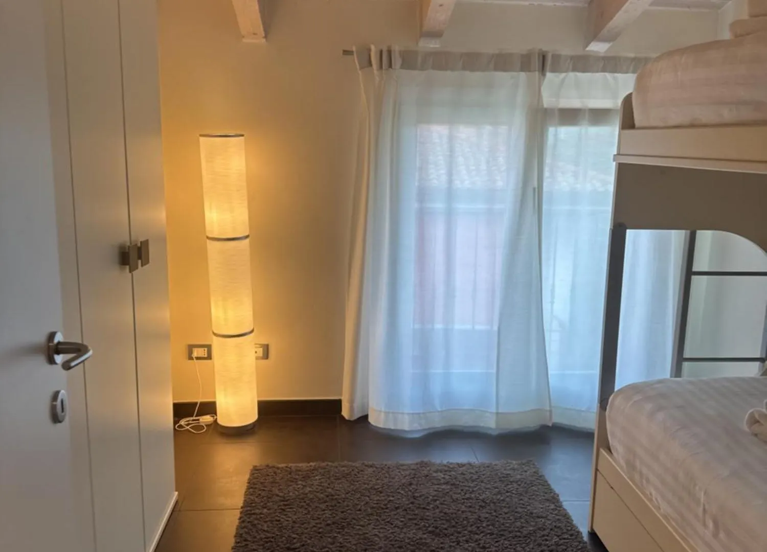 ديسينسانو ديل غاردا Residence Del Lago